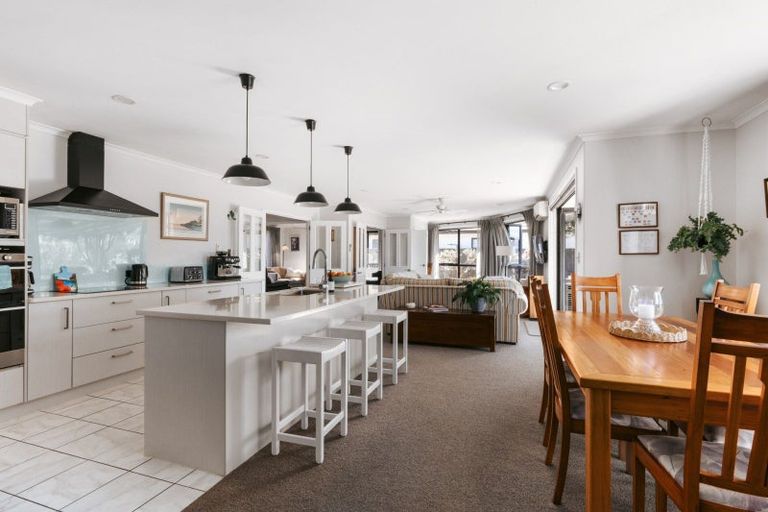 Photo of property in 47 Kokomo Key, Papamoa Beach, Papamoa, 3118