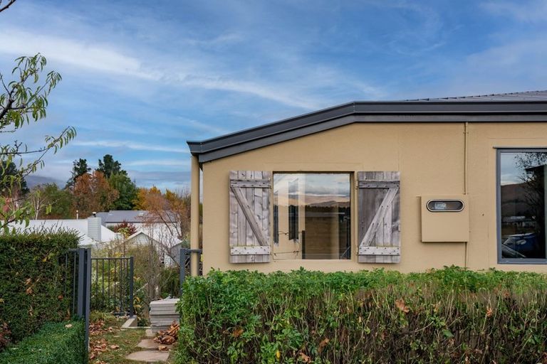 Photo of property in 27 Gair Avenue, Cromwell, 9310