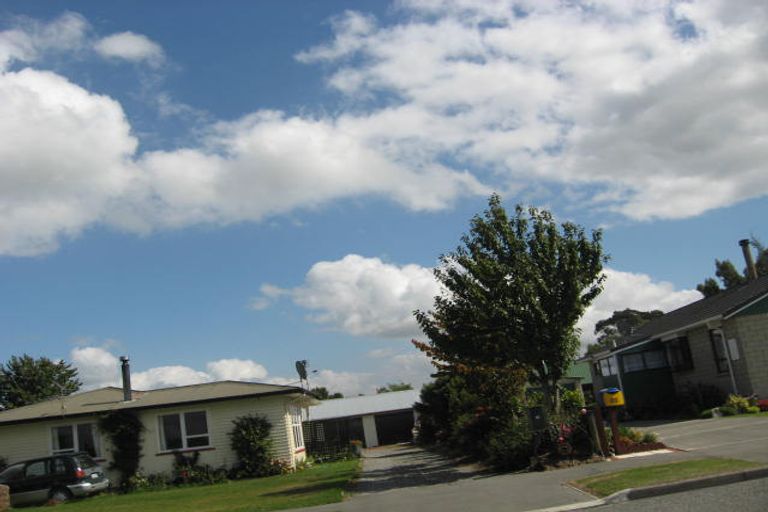 Photo of property in 19 Greendale Road, Darfield, 7510