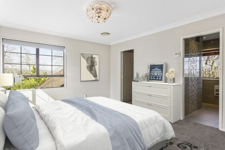 Photo of property in 48 Ponga Road, Opaheke, Papakura, 2584