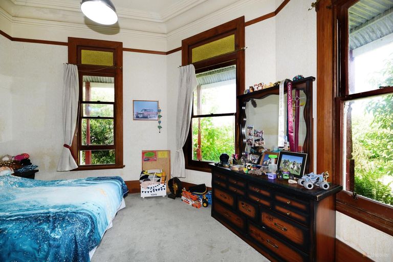 Photo of property in 66 Timaru Road, Waimate, 7924