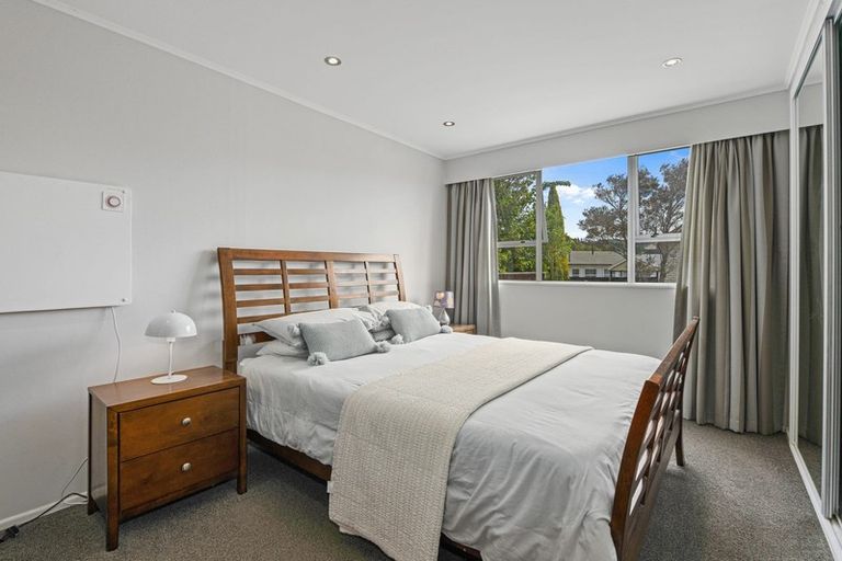 Photo of property in 11 Glenrae Grove, Silverstream, Upper Hutt, 5019