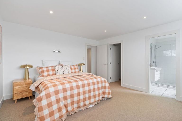 Photo of property in 67 Roseneath Terrace, Roseneath, Wellington, 6011