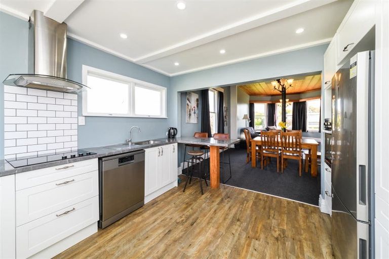 Photo of property in 8 Ngareta Street, Marton, 4710