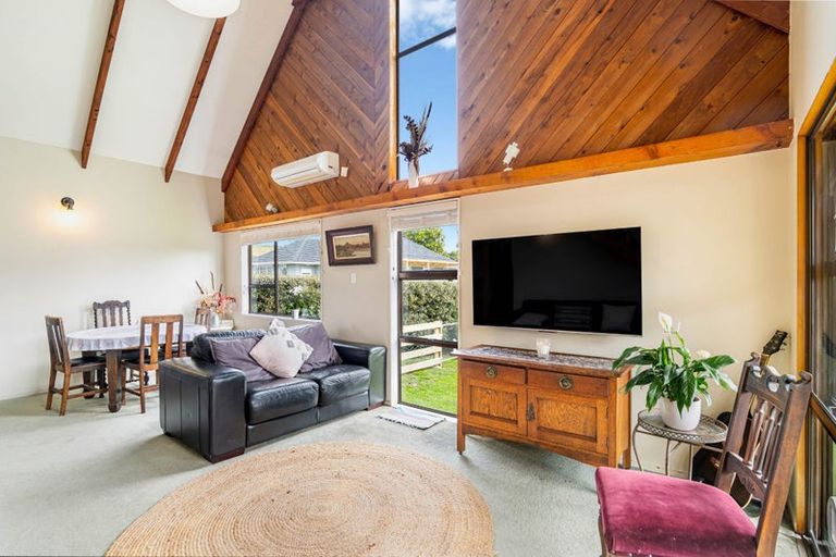 Photo of property in 22 Tapu Road, Huapai, Kumeu, 0810