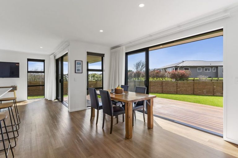 Photo of property in 4 Grahams Lane, Bell Block, New Plymouth, 4312