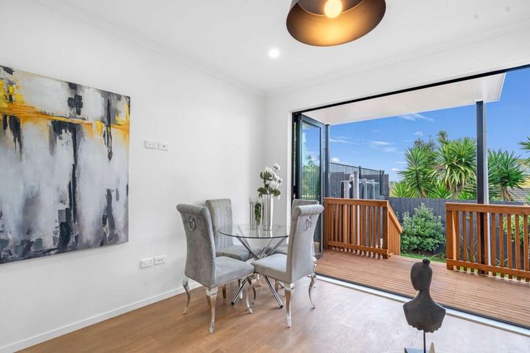 Photo of property in 3/32 Brandon Road, Glen Eden, Auckland, 0602