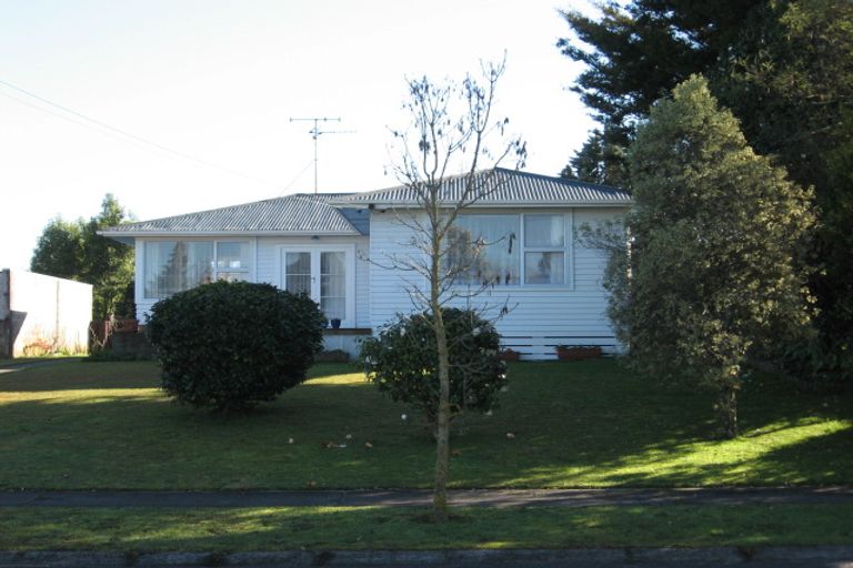 Photo of property in 17 Keats Crescent, Enderley, Hamilton, 3214