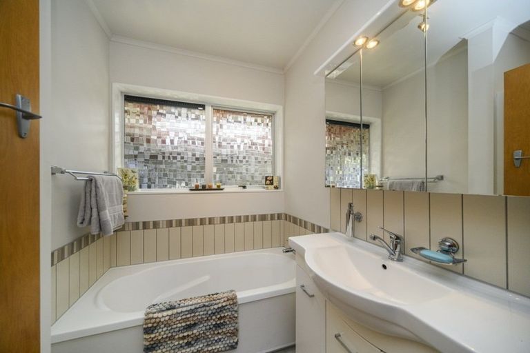 Photo of property in 103 West Street, Feilding, 4702