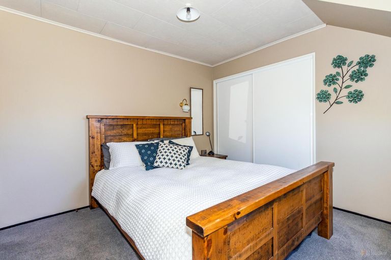 Photo of property in 30 Forest Road, Geraldine, 7930