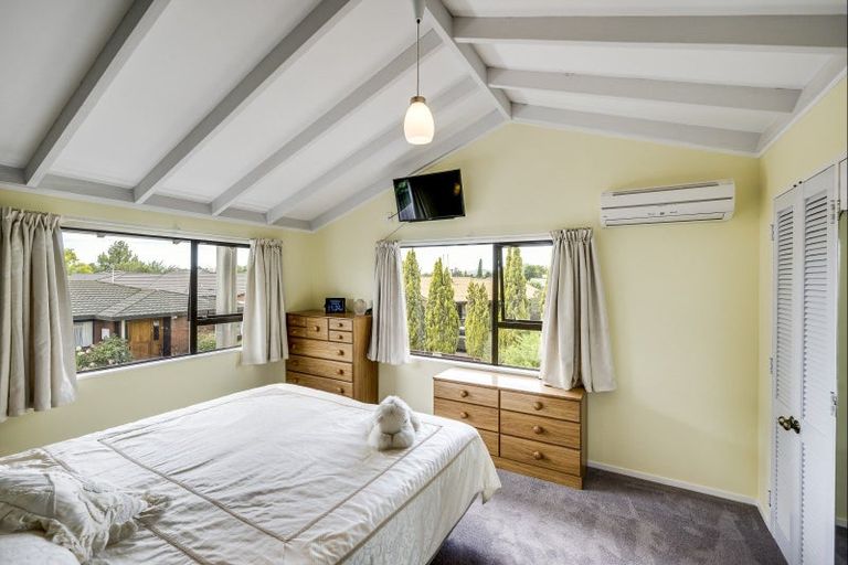 Photo of property in 12 Palmer Place, Parkvale, Hastings, 4122