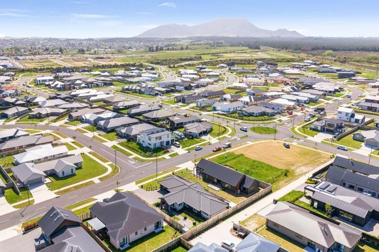 Photo of property in 38 Wai Terrace, Wharewaka, Taupo, 3330