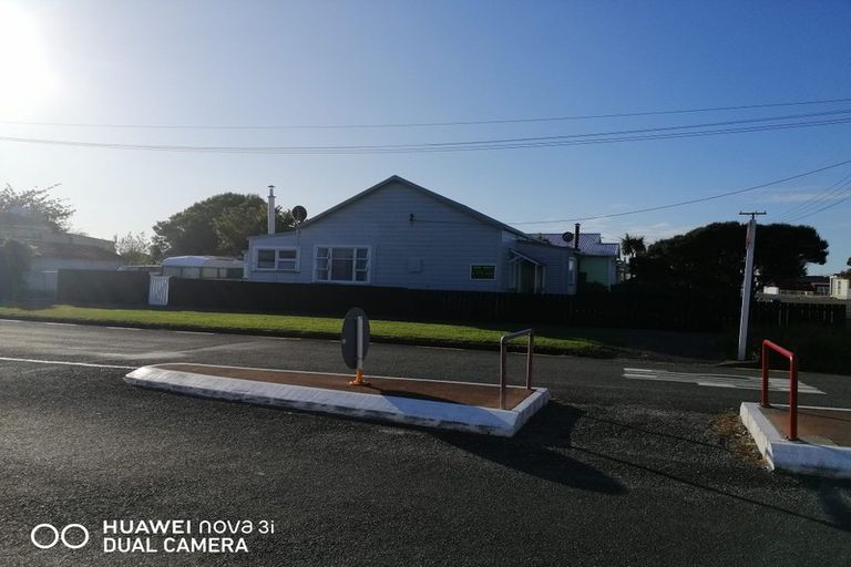 Photo of property in 38 Derby Street, Westport, 7825