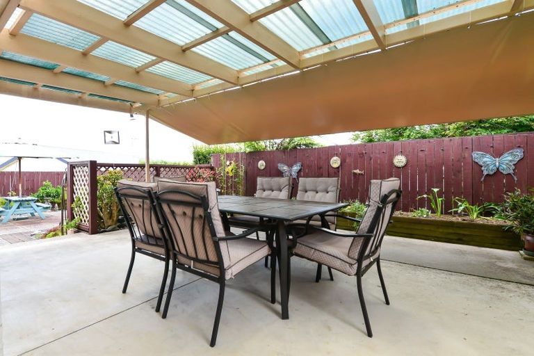 Photo of property in 30 Rosehill Place, Nawton, Hamilton, 3200