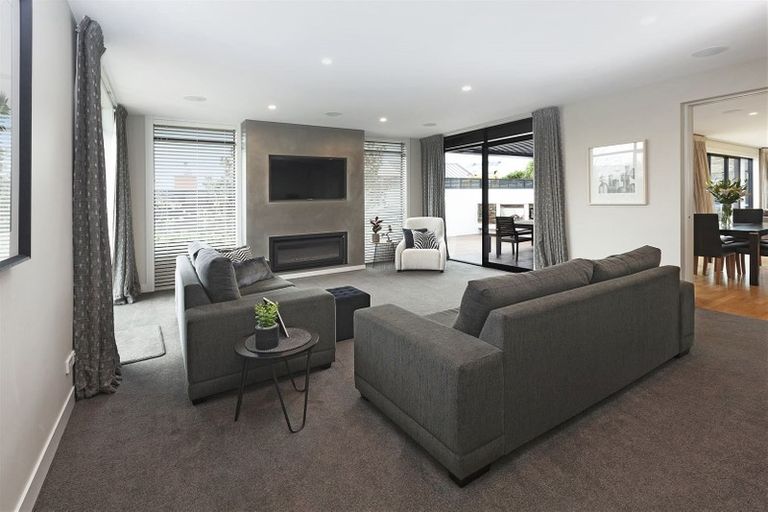 Photo of property in 28 Devonport Lane, St Albans, Christchurch, 8014