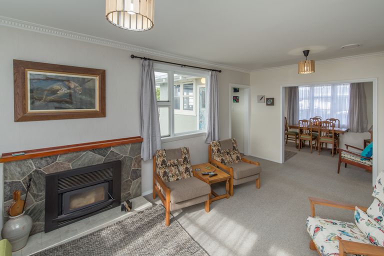 Photo of property in 15 Cygnet Street, North New Brighton, Christchurch, 8083