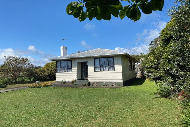 Photo of property in 188 Mokau Road, Urenui, 4377
