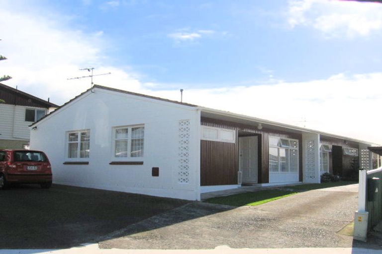 Photo of property in 13b Heather Grove, Fairfield, Lower Hutt, 5011