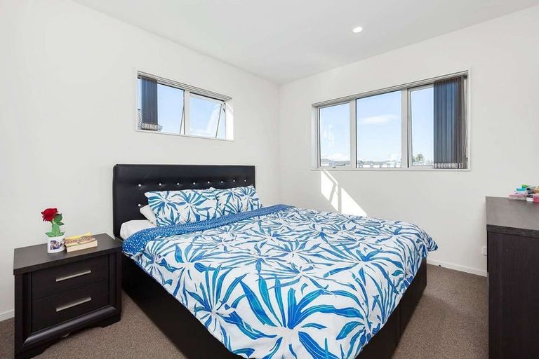 Photo of property in 21 Tribute Loop, Takanini, 2112