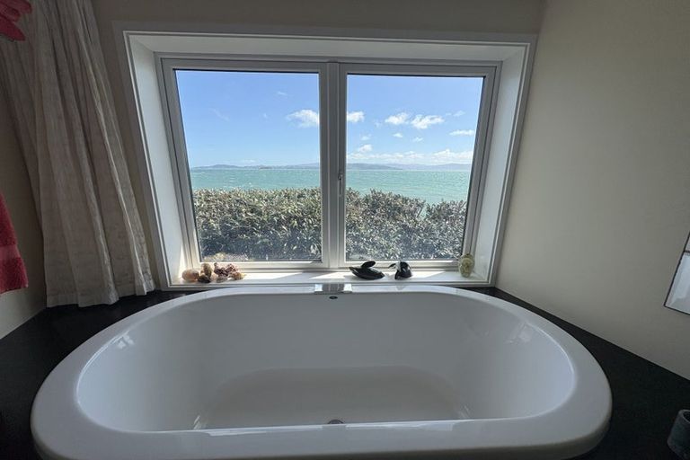 Photo of property in 603b Marine Drive, Days Bay, Lower Hutt, 5013
