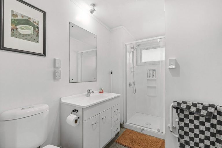 Photo of property in 20/3 Kelvin Grove, Te Aro, Wellington, 6011