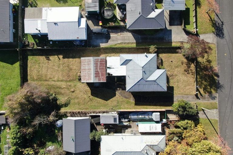 Photo of property in 5 Island View Road, Western Heights, Rotorua, 3015