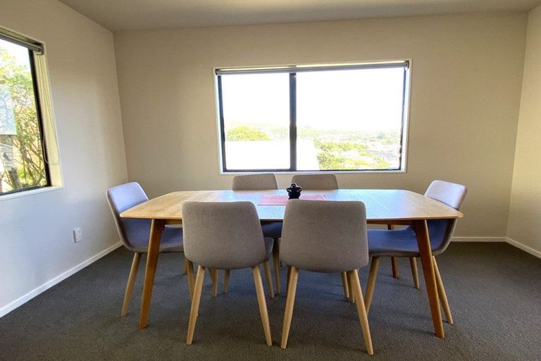 Photo of property in 4 Tarawera Road, Johnsonville, Wellington, 6037