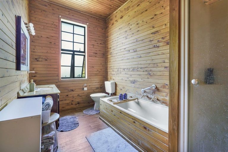 Photo of property in 18 Birdwood Road, Horotiu, Hamilton, 3288