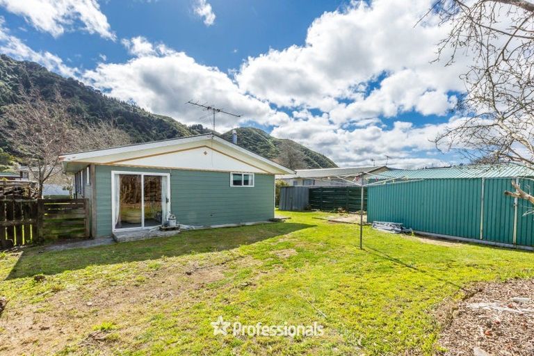 Photo of property in 169 California Drive, Totara Park, Upper Hutt, 5018