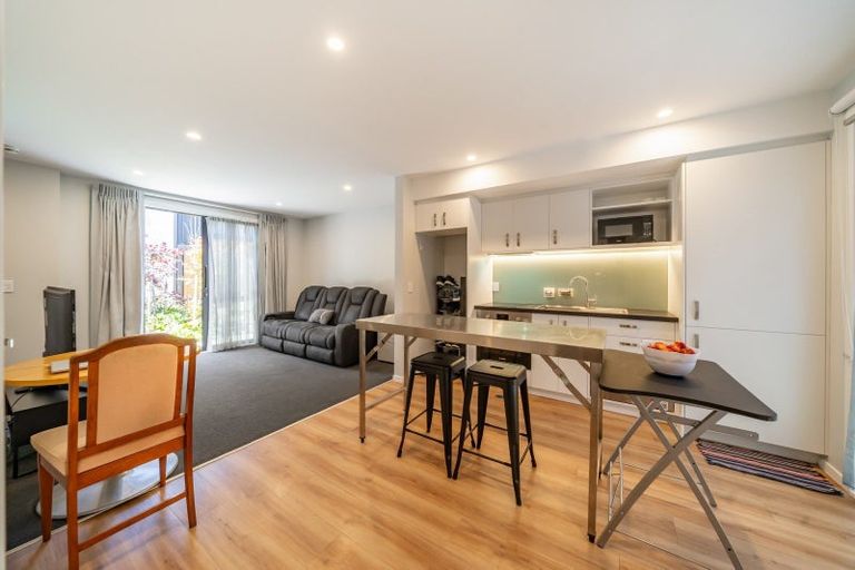 Photo of property in 4/185 High Street, Hutt Central, Lower Hutt, 5010