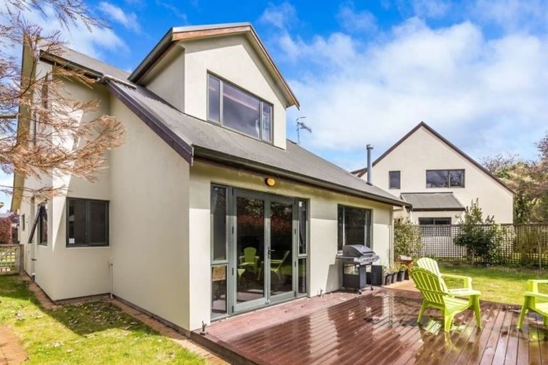 Photo of property in 3 Antrim Place, Rangatira Park, Taupo, 3330