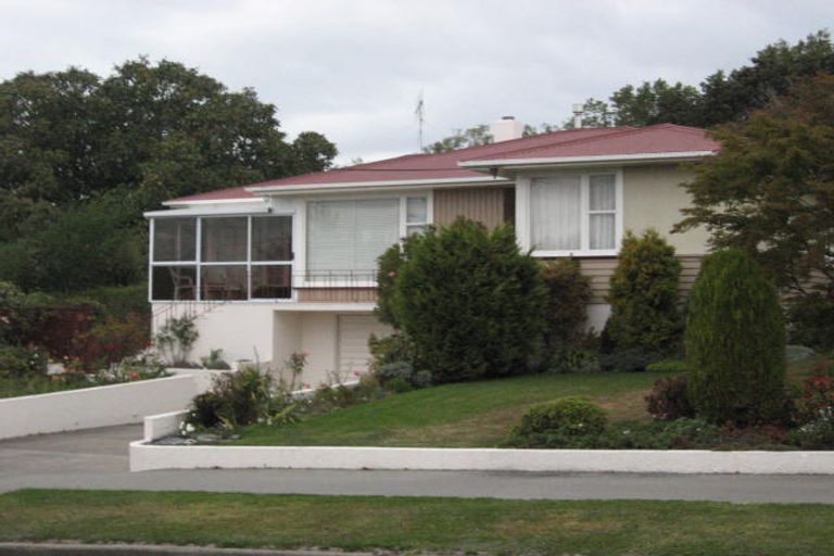 Photo of property in 15 Arrow Crescent, Holmes Hill, Oamaru, 9401