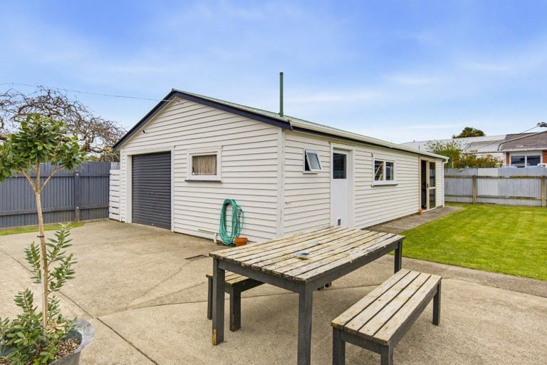 Photo of property in 9 Duke Street, Levin, 5510