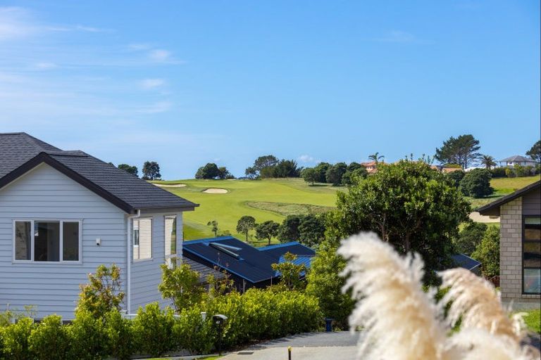 Photo of property in 34 Discovery Drive, Gulf Harbour, Whangaparaoa, 0930