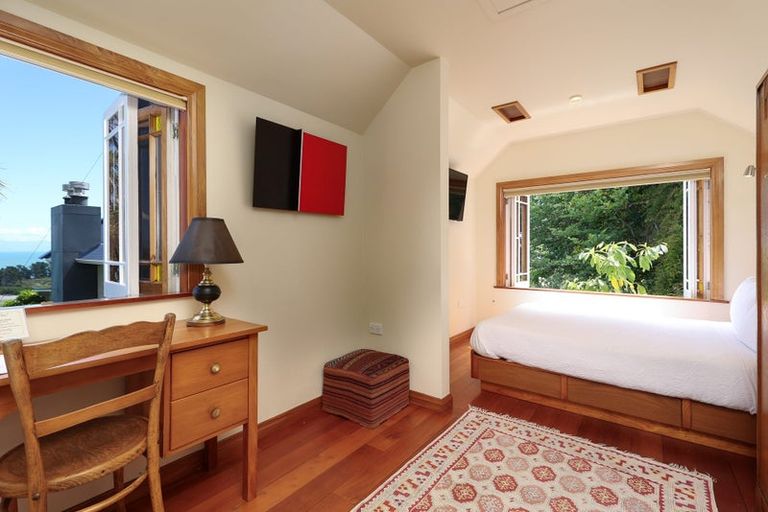 Photo of property in 24 Richardson Street, Britannia Heights, Nelson, 7010