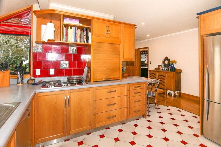 Photo of property in 15 Eastons Road, Westport, 7825