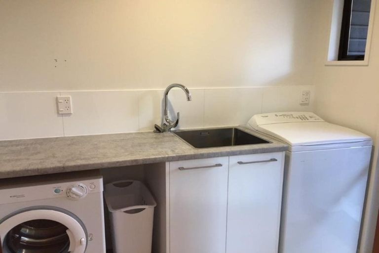 Photo of property in 2/137 Grahams Road, Burnside, Christchurch, 8053