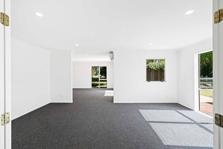 Photo of property in 26 Waterbridge Way, Rolleston, 7614