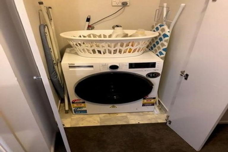 Photo of property in 16i Manse Street, Dunedin Central, Dunedin, 9016