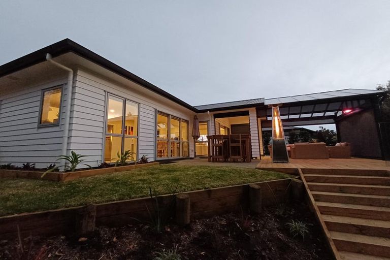 Photo of property in 5 Michelia Lane, Kaukapakapa, Helensville, 0875