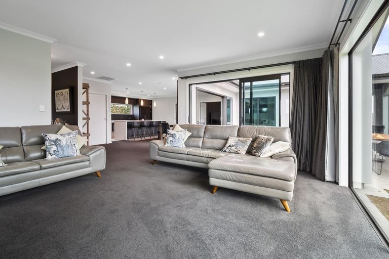 Photo of property in 170 Shirriffs Road, Awapuni, Palmerston North, 4412