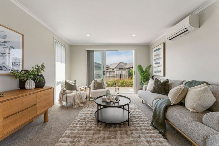 Photo of property in 61 Hills View Drive, Papamoa, 3118