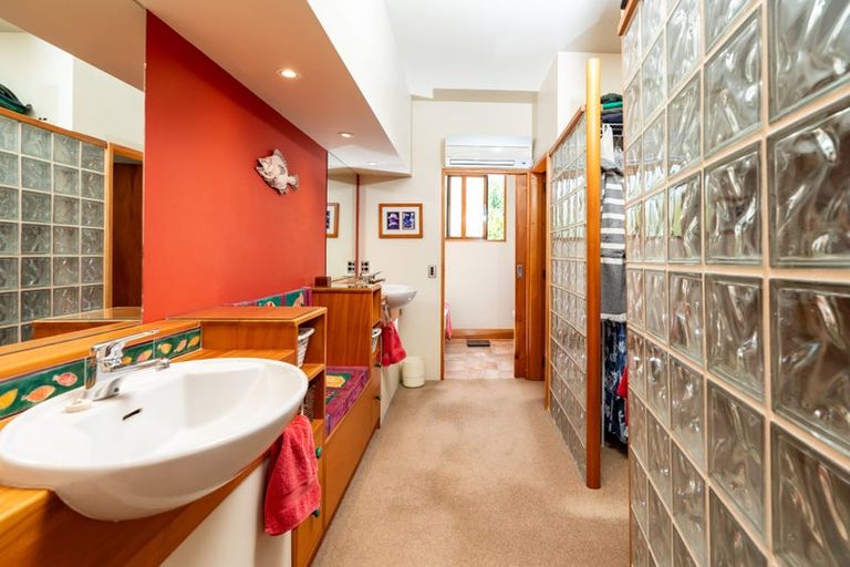 Photo of property in 245 Ngatiawa Road, Reikorangi, Waikanae, 5391