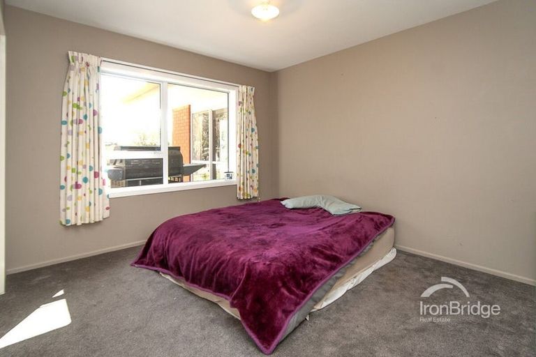 Photo of property in 12 De Renzie Place, Kirwee, Darfield, 7571