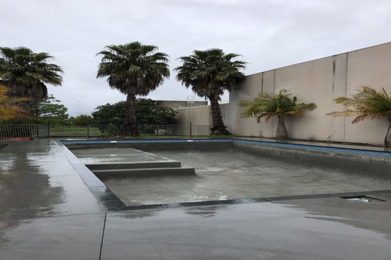 Photo of property in 14b/30 Westward Ho, Glen Eden, Auckland, 0602