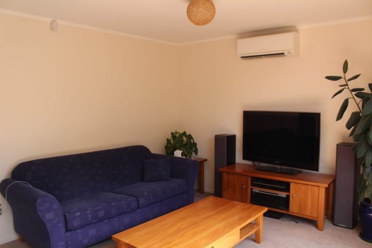 Photo of property in 4/15 Millhouse Drive, Northpark, Auckland, 2013