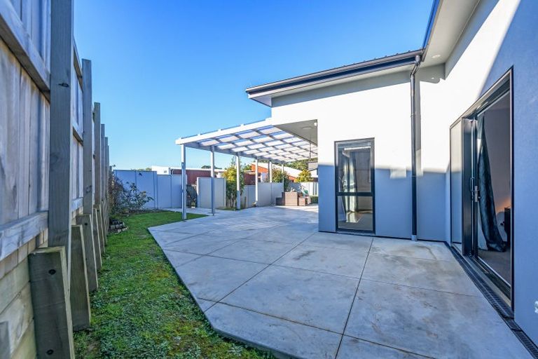 Photo of property in 1 Vaucluse Heights, Fitzherbert, Palmerston North, 4410