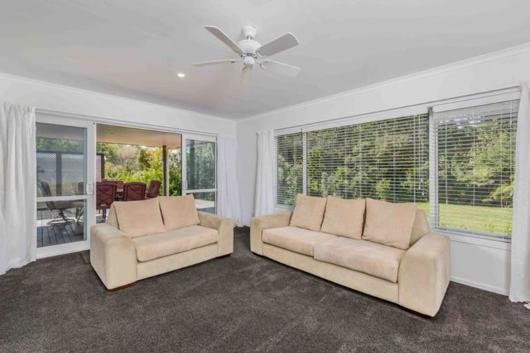 Photo of property in 38 Alderton Drive, Kerikeri, 0230