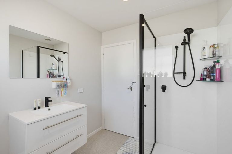 Photo of property in 231 Conyers Street, Strathern, Invercargill, 9812
