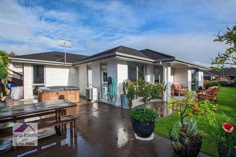 Photo of property in 5 Rolling Stone Rise, Tikipunga, Whangarei, 0112